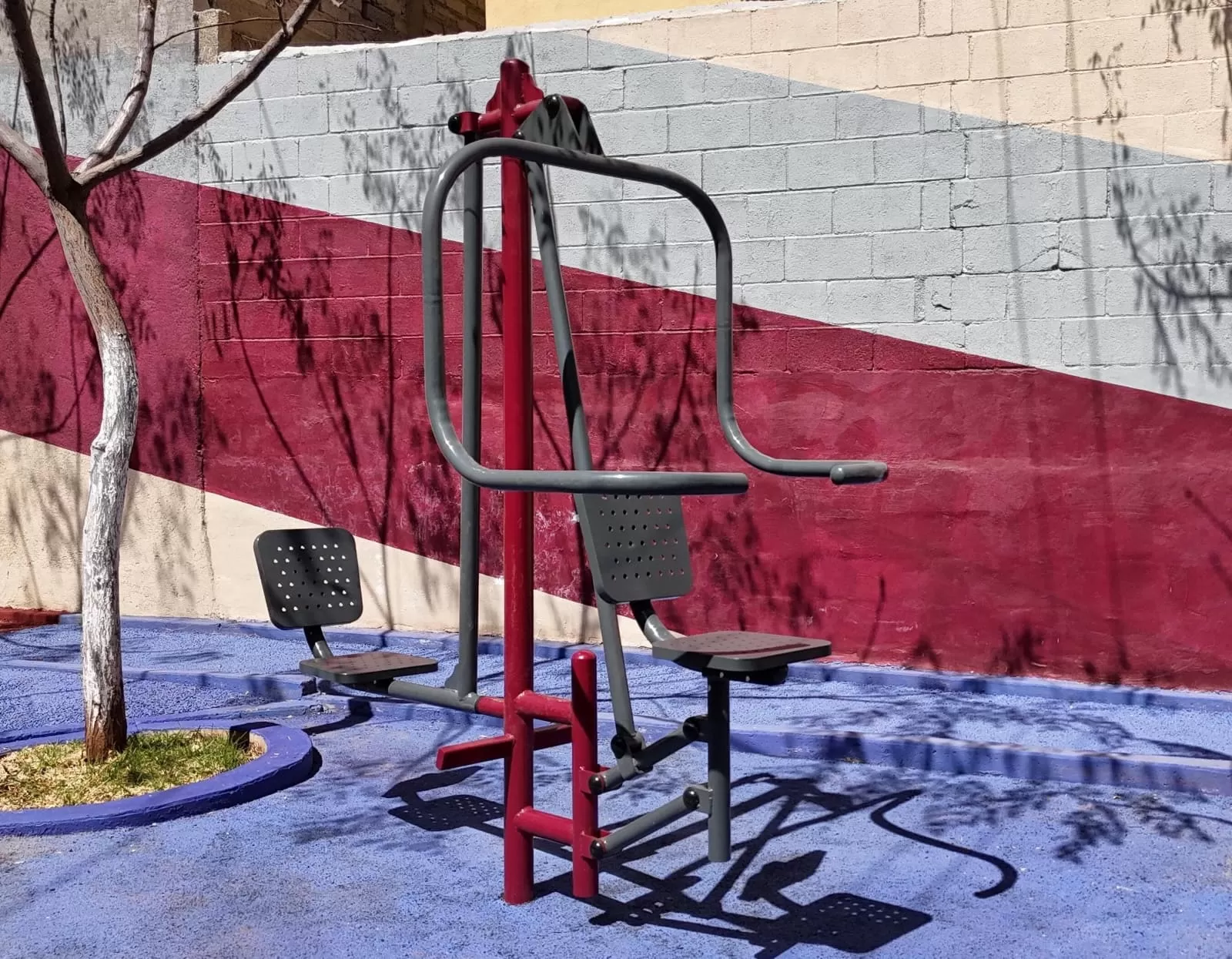 MOBILIARIO EN PARQUES